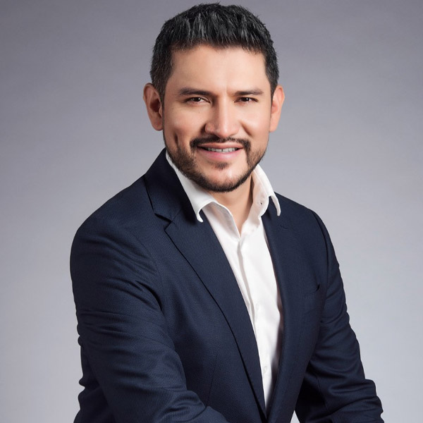 RUIZ EFREN